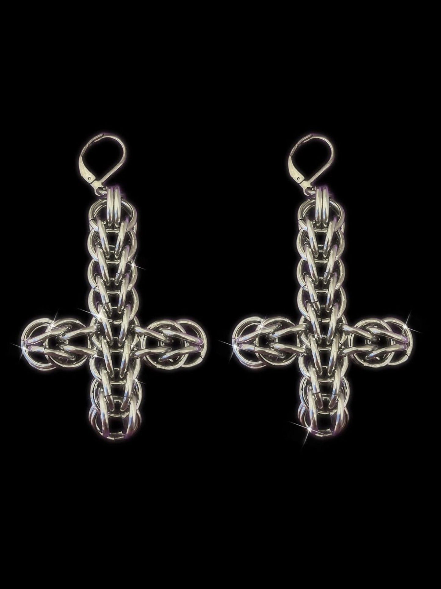 Chainmaille cross earrings. Chainmail - Crucifix - Stainless Steel